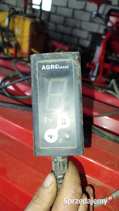 Siewnik zbożowy Agromasz SR 300 Siewniki i sadzarki Czarnków