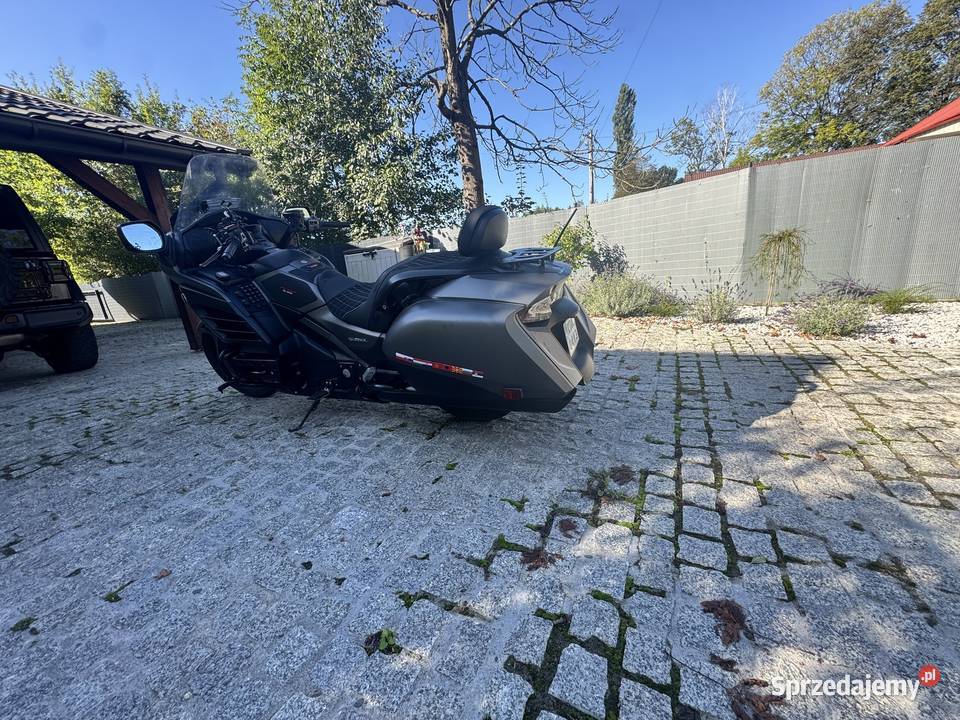 Honda F6B GL1800B 2015 rocznicowa Tarnów sprzedam