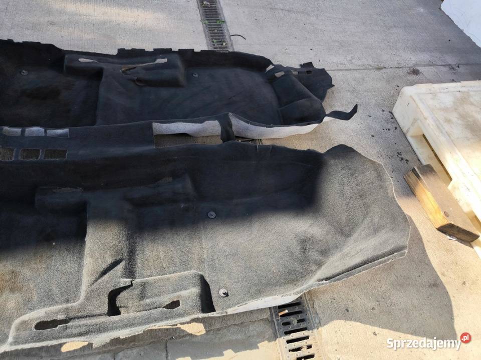 DYWAN WYKŁADZINA AUDI A3 8V SEDAN EUROPA sprzedam