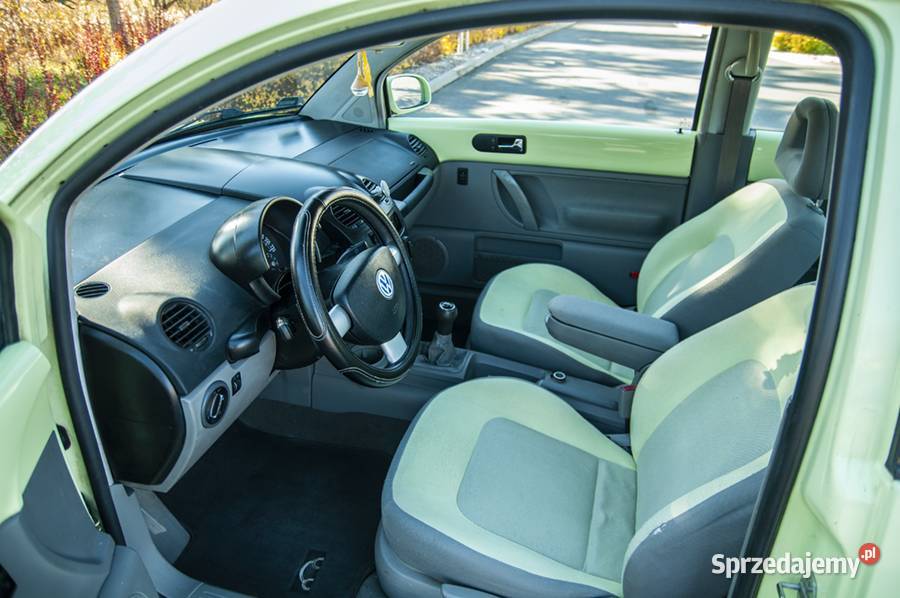 Volkswagen NewBettle 16 102 Klima Pod fotele manualna Warszawa sprzedam
