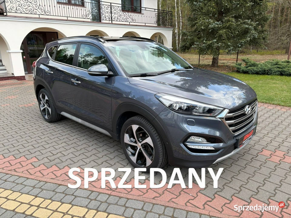 Hyundai Tucson 17 CRDI 141 LEDy Skóry kamera cofania Lipówki sprzedam