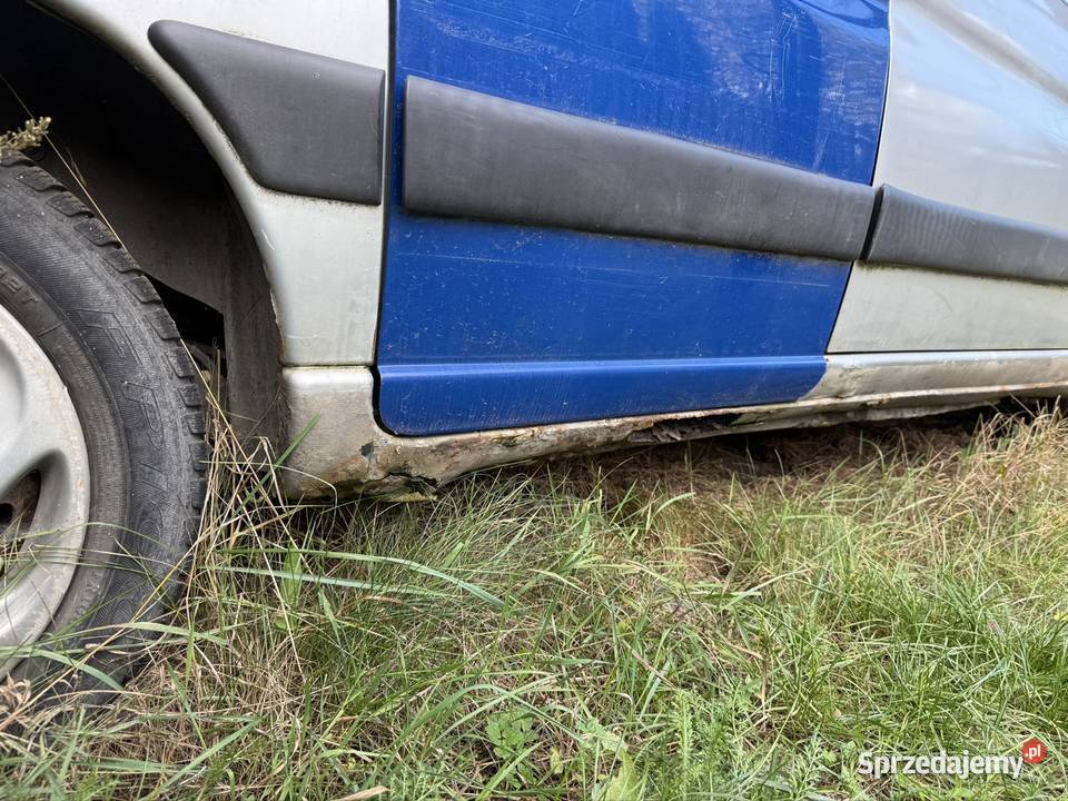 Peugeot Partner 320000km Borzęcin Duży sprzedam