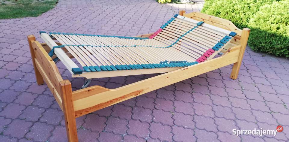 Łóżko 100 x 200 drewniane sosnowe materac stelaż