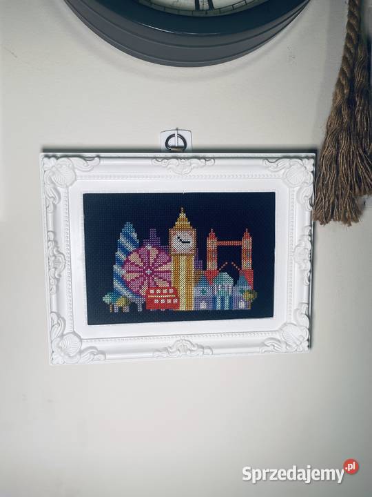 Zestaw haftowanych obrazków Kielce