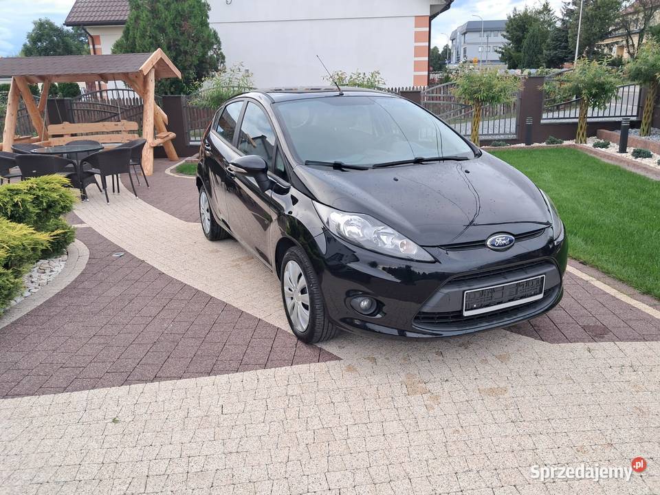 Sprzedam Ford Fiesta 12 benzyna 82 Konin sprzedam