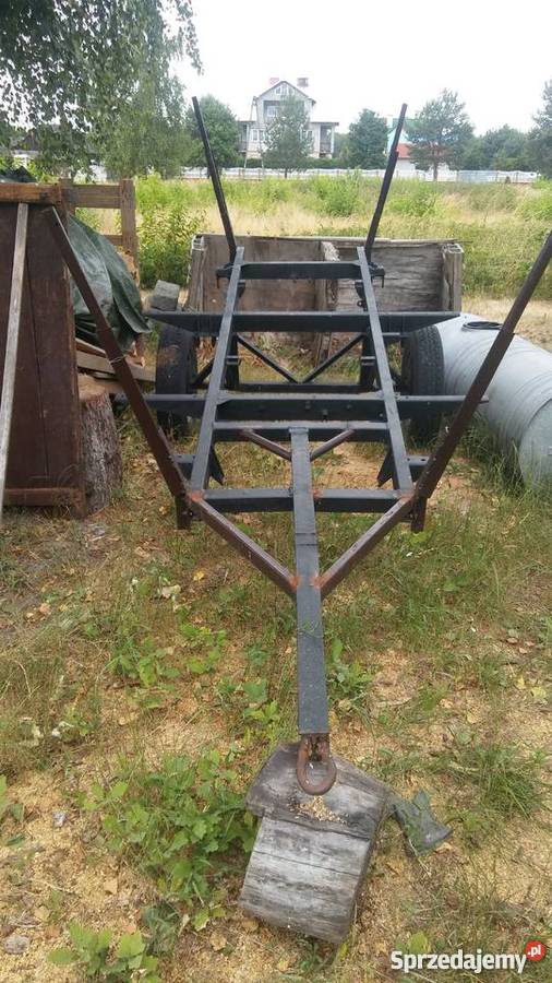 Ciągnik sam 4x4 nieuszkodzony