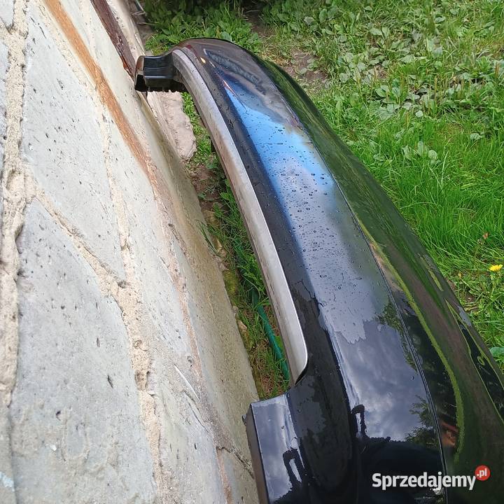 Zderzak tylny Audi A6 C5 Kombi Czarny osobowe Bychawa sprzedam