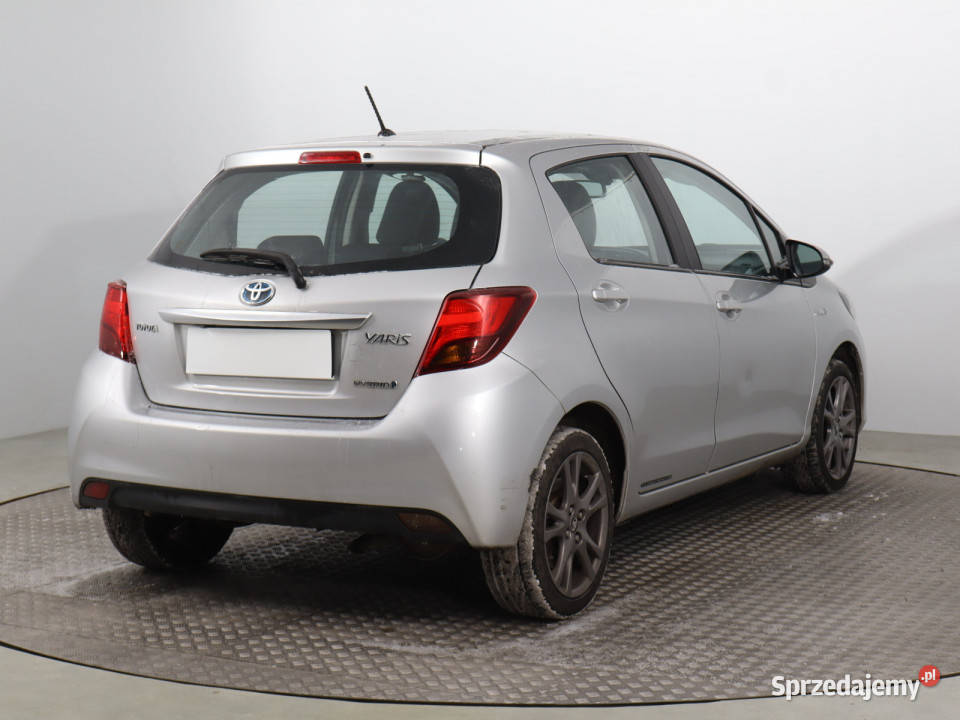 Toyota Yaris 15 Hybrid Bielany Wrocławskie sprzedam