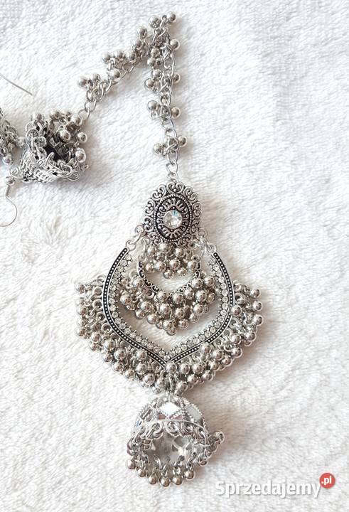 Duże długie kolczyki srebrny kolor białe Kolczyki zachodniopomorskie Szczecin