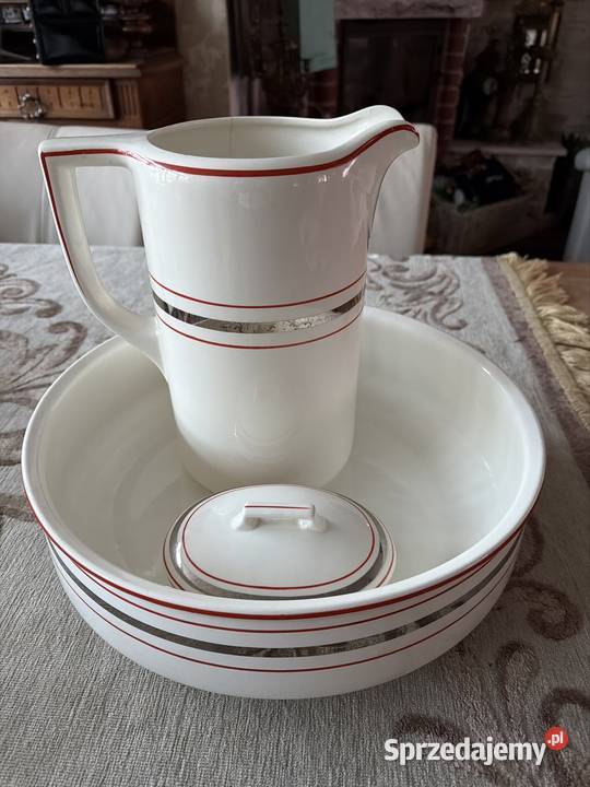 Zabytkowy zestaw toaletowy z porcelany sygnowany Bystrzyca Kłodzka