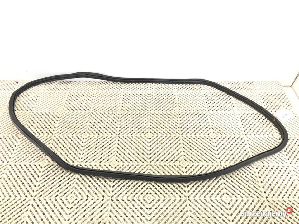 USZCZELKA DRZWI TYŁ PRAWA VW CADDY V Minivan