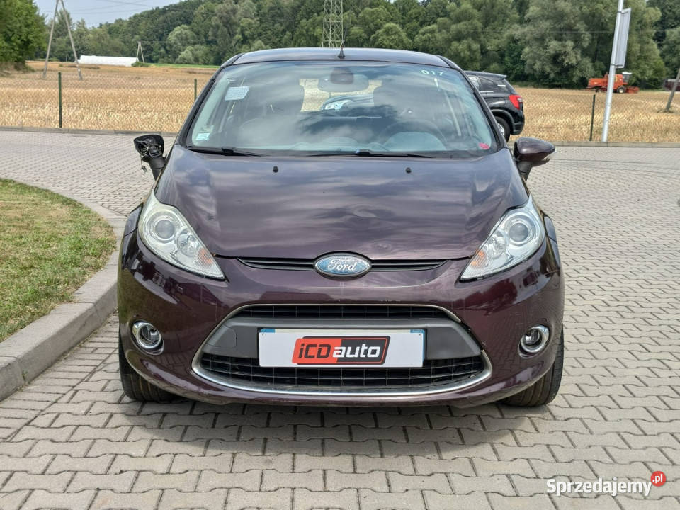 Ford Fiesta 14tdci 70 ładny kolor klimatyzacja Kęty sprzedam