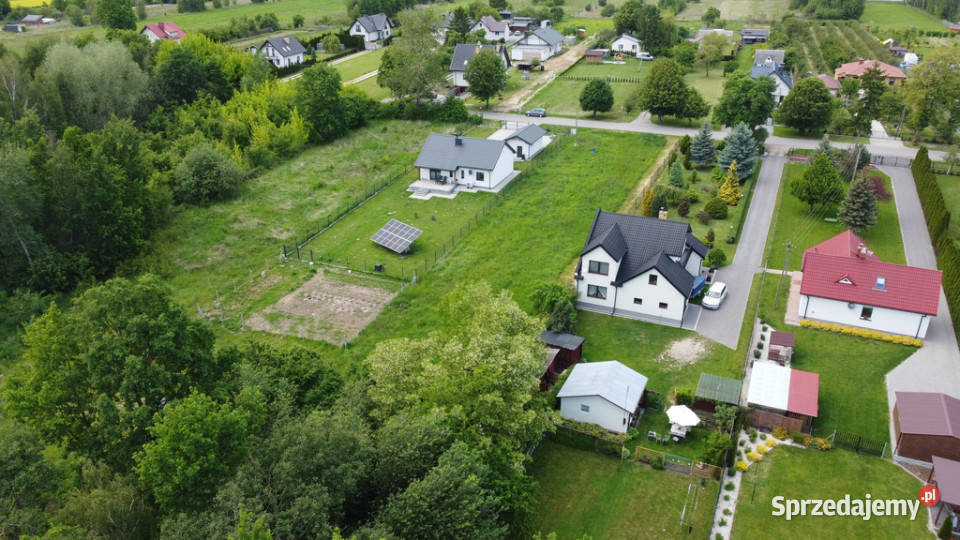 Działka budowlana 2000 m2 w Bronowicach gm Bronowice sprzedam