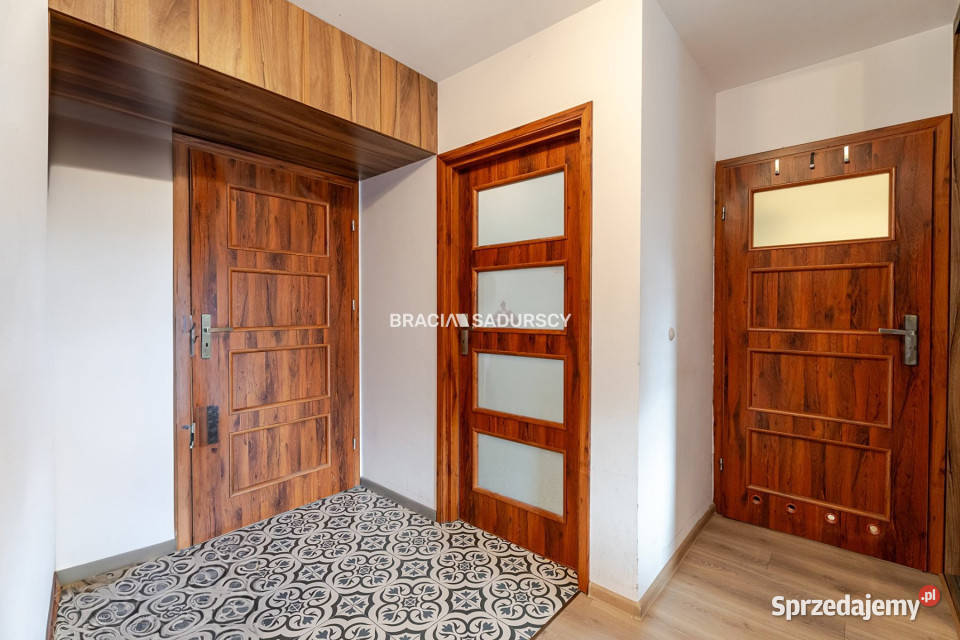 Mieszkanie 5882m2 3 pokoje Kraków Dobczycka