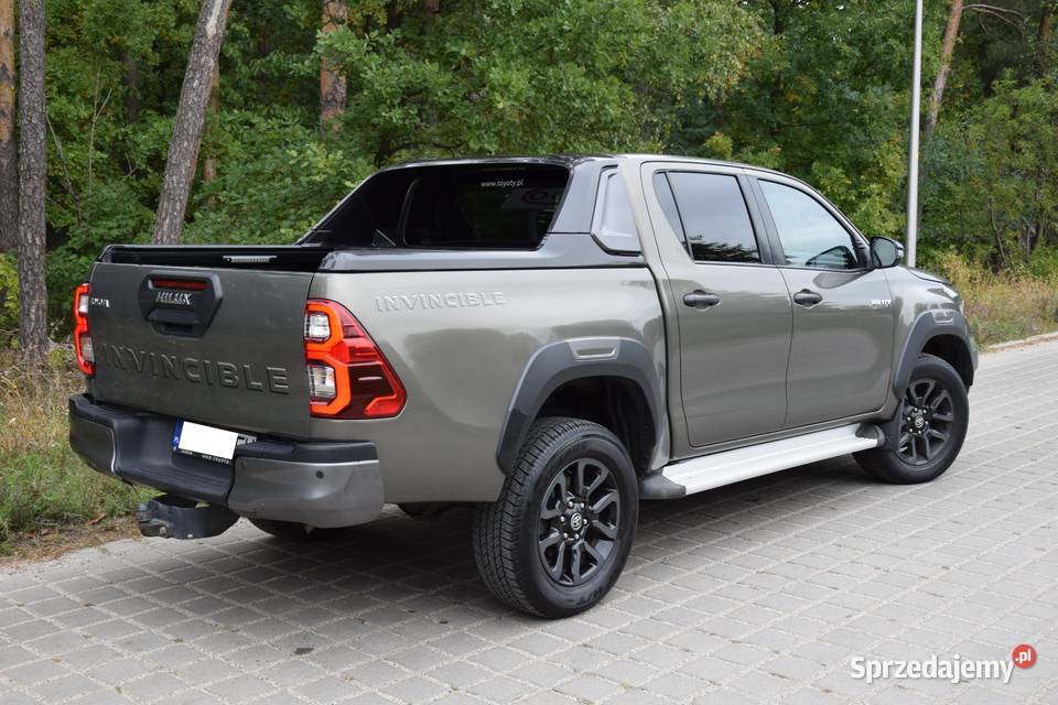Toyota HILUX INVINCIBLE Salon Bezwypadkowa pierwszy właściciel