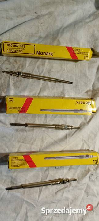 świeca żarowa 090 507 043 0 250 202 043 osobowe Silniki i osprzęt Iłowa