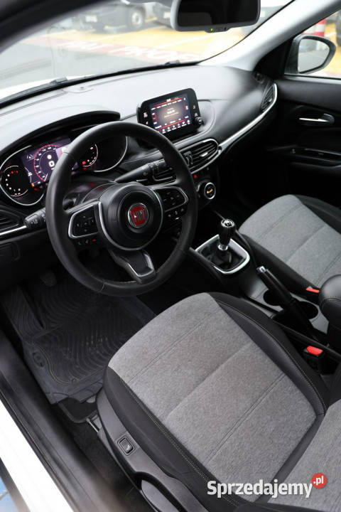 Fiat Tipo 10 T3 Cross Bezwypadkowy Serwisowany ABS Tychy