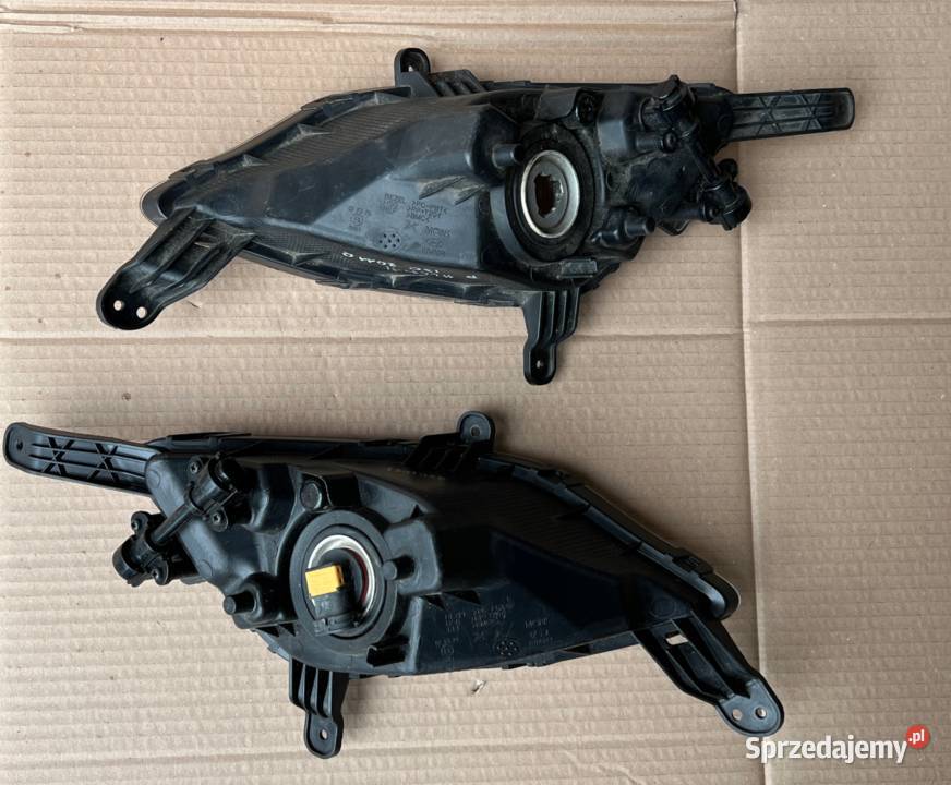 HYUNDAI I30 HALOGEN PRZECIWMGIELNE I30 LIFT Lampy przeciwmgielne