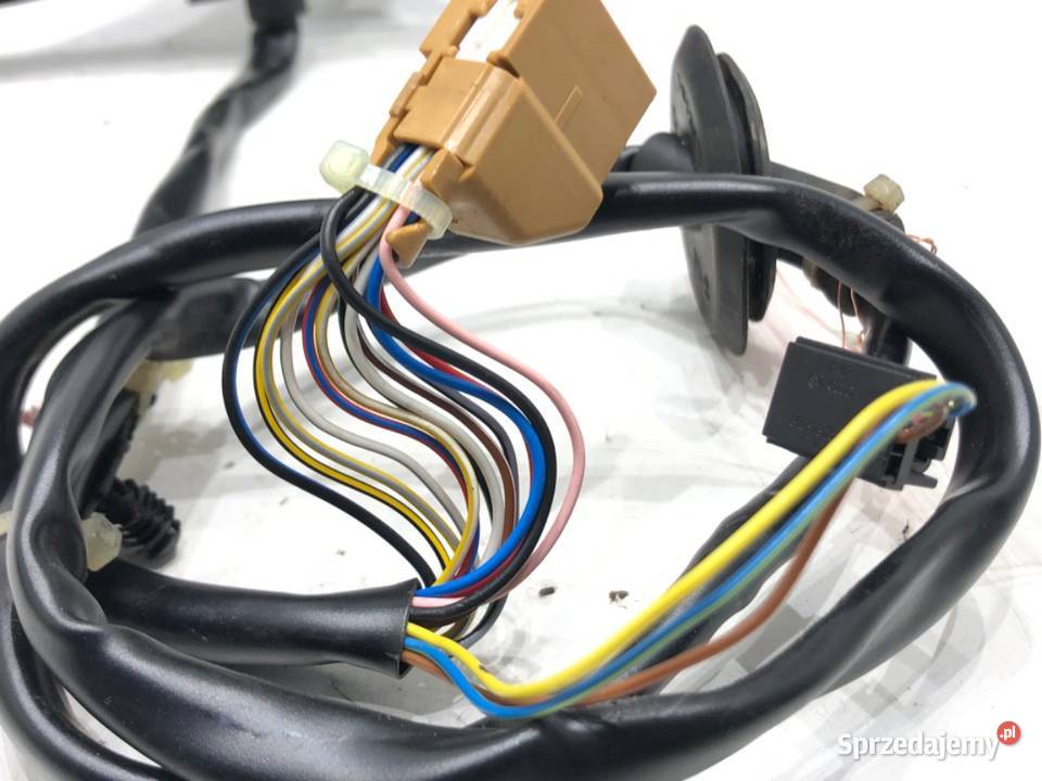 LUSTERKO PRAWY AUDI A8 D3 SedanLimuzyna 0210