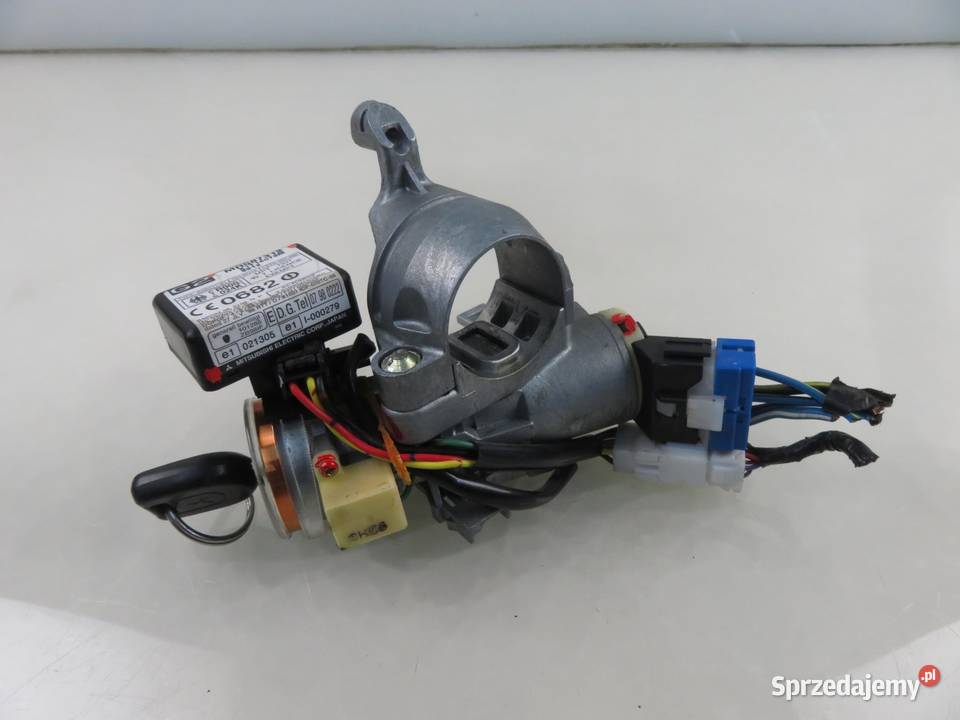 STACYJKA MITSUBISHI OUTLANDER I CUW MR587312