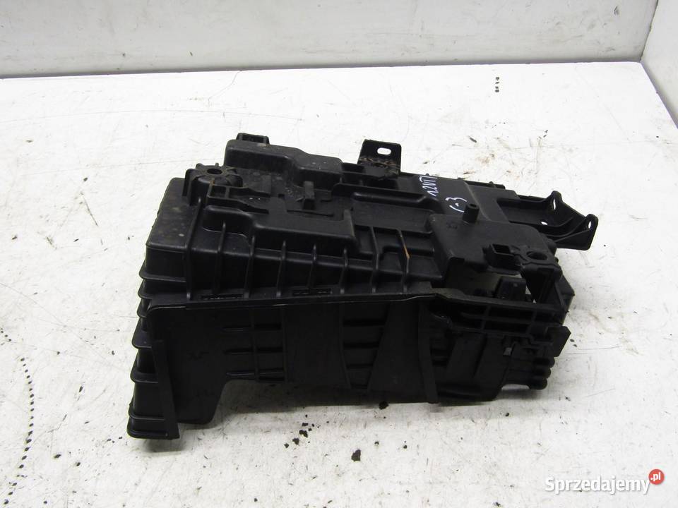PODSTAWA OBUDOWA AKUMULATORA 12 VTI CITROEN C3