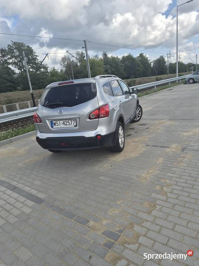 Nissan Qashqai 2 7 osób Panorama Klimatyzacja 1995cm3