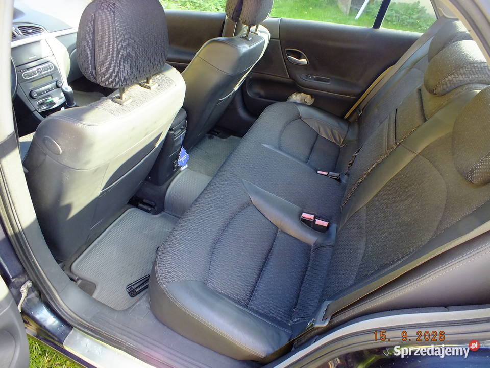 RENAULT LAGUNA II 20 16V 135 LIFT SALON łódzkie Brójce