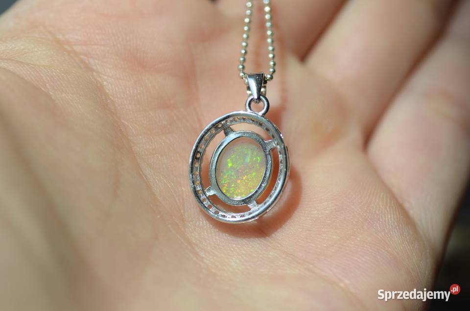 Komplet biżuterii z opalami zawieszka i Warszawa