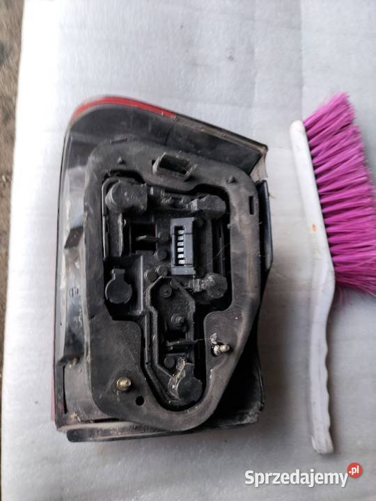 SEAT IBIZA 2 LAMPA TYLNA TYŁ PRAWA A2810881 Kamień-Kolonia sprzedam