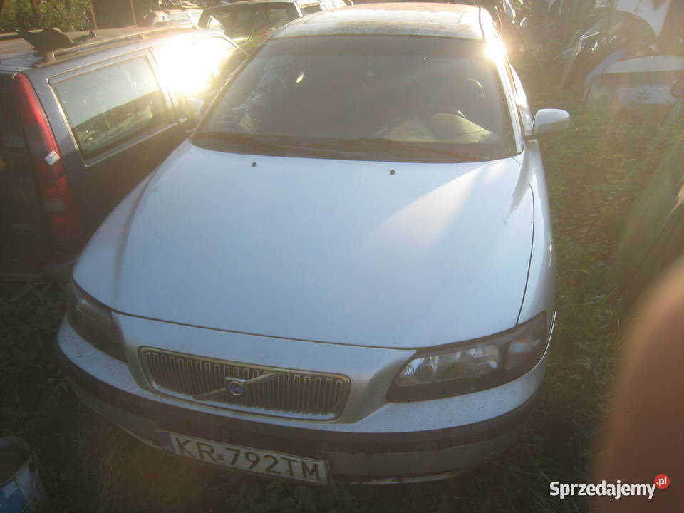 Maska volvo 42626 s60 I v70 II xc70 v70 xc 0006 Kraków