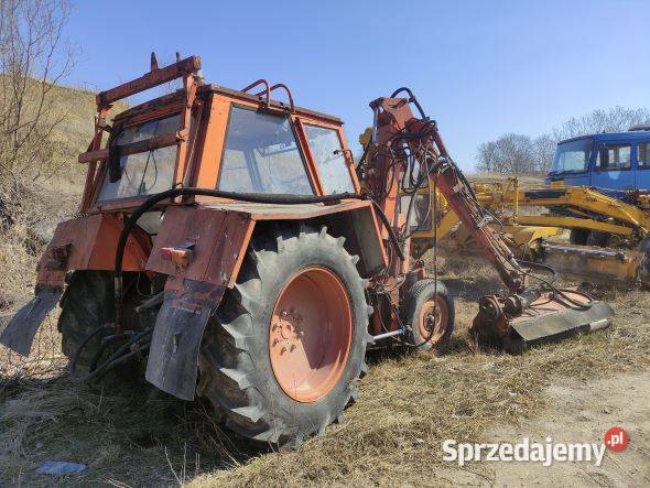 Kosiarka na wysięgniku do skarp Rok produkcji 1999 Szarbia Zwierzyniecka