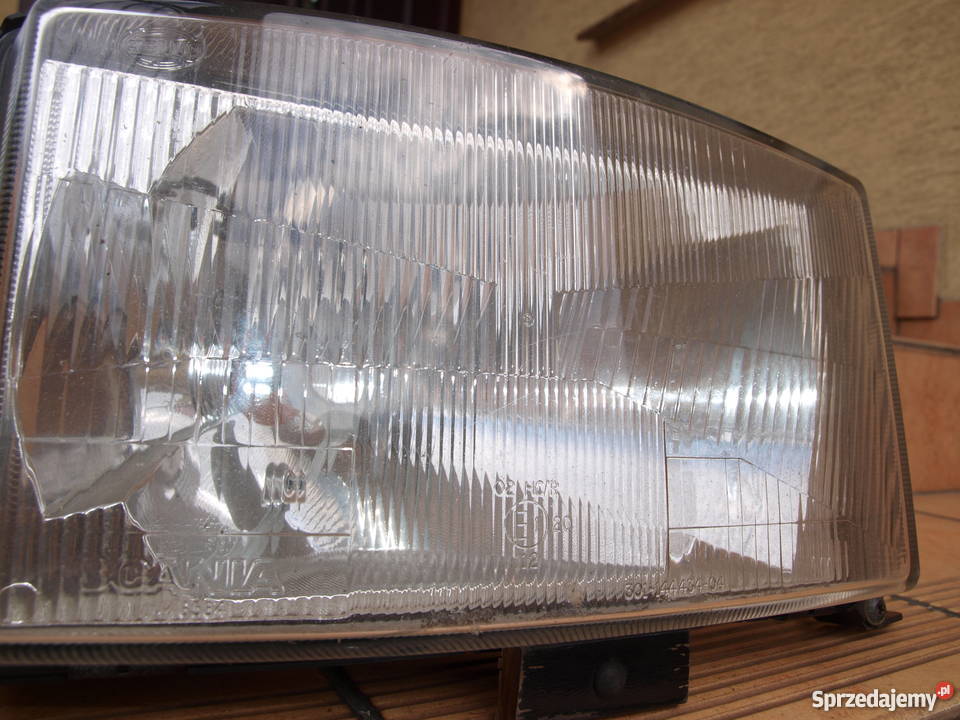 Scania G P R lampa prawa przód 1997 2012r europa Kalisz