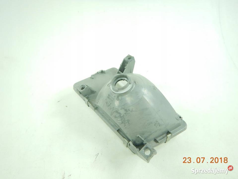 LAMPA PRAWA PRZEDNIA SUZUKI VITARA I
