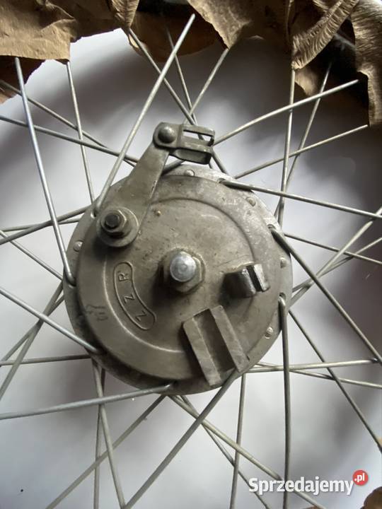 Koło nowe 19 komar ogar PRL epoka Tuchola