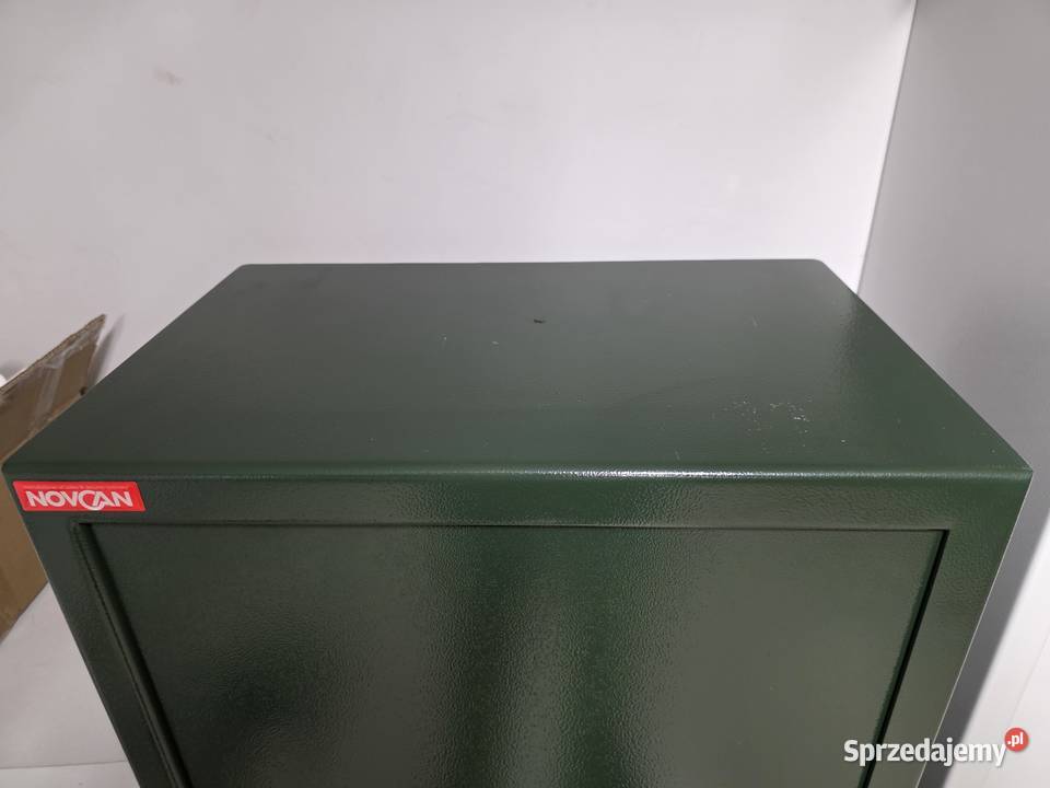 SEJF SZAFA NA BROŃ NOVCAN Jarocin