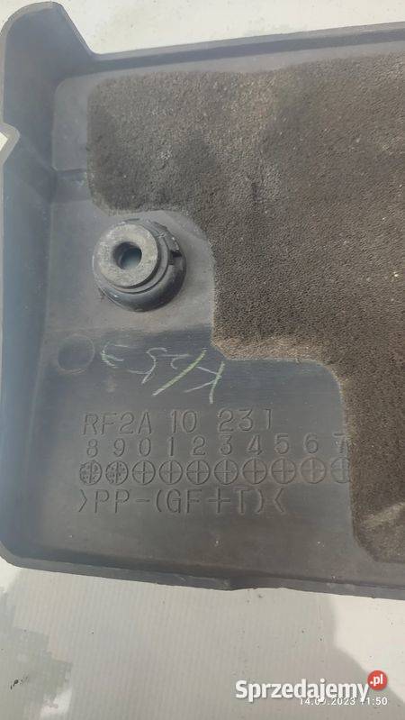 OSŁONA GÓRNA SILNIKA MAZDA 323 RF2A10231 Włoszczowa