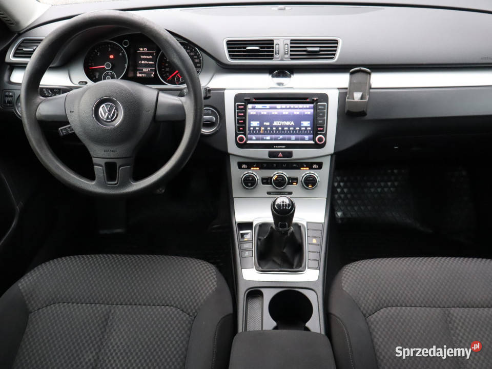 VW Passat 16 TDI isofix Katowice