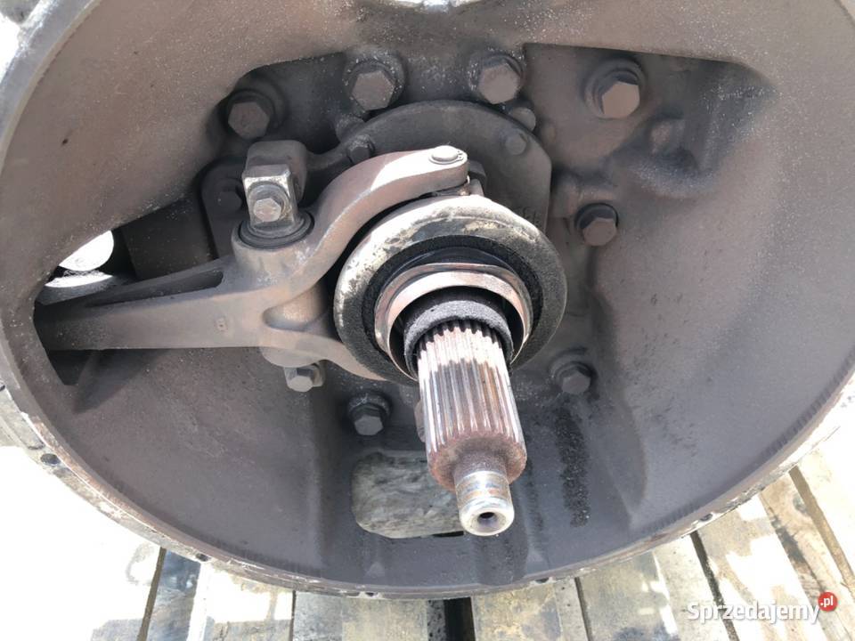 SKRZYNIA BIEGÓW SCANIA 4 series GRS890 117 420