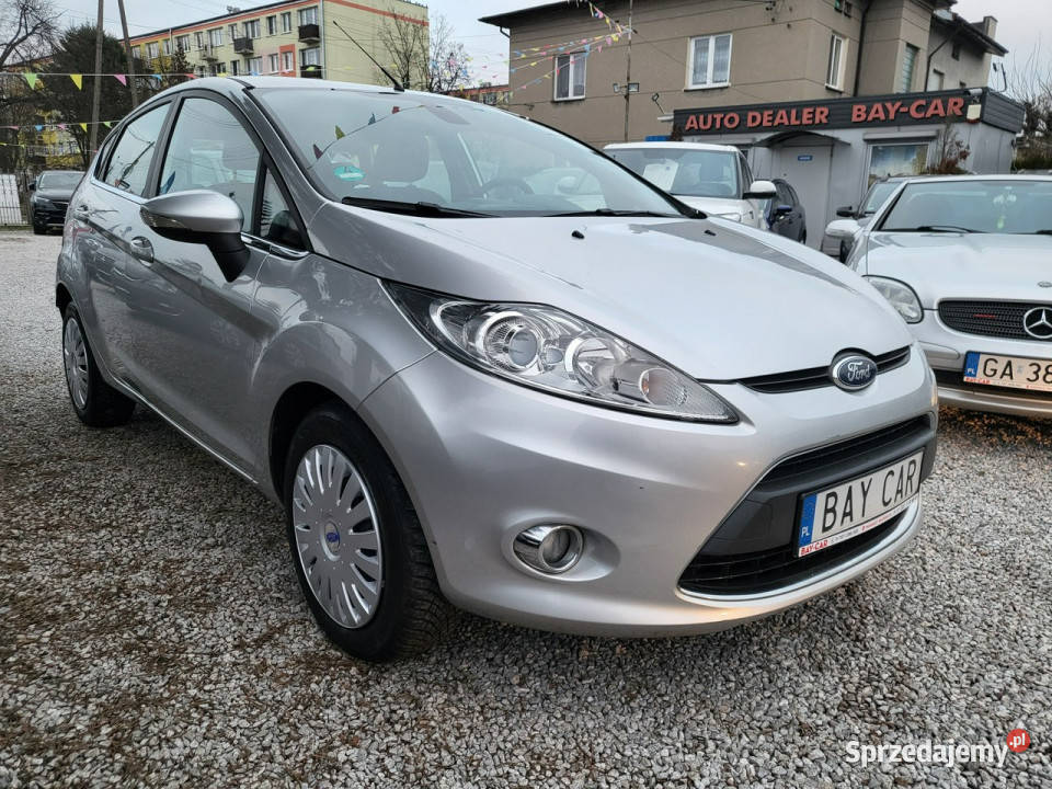 Ford Fiesta 125 82 OrgPrzebieg TUV Z Niemiec lakier metallic łódzkie Pabianice