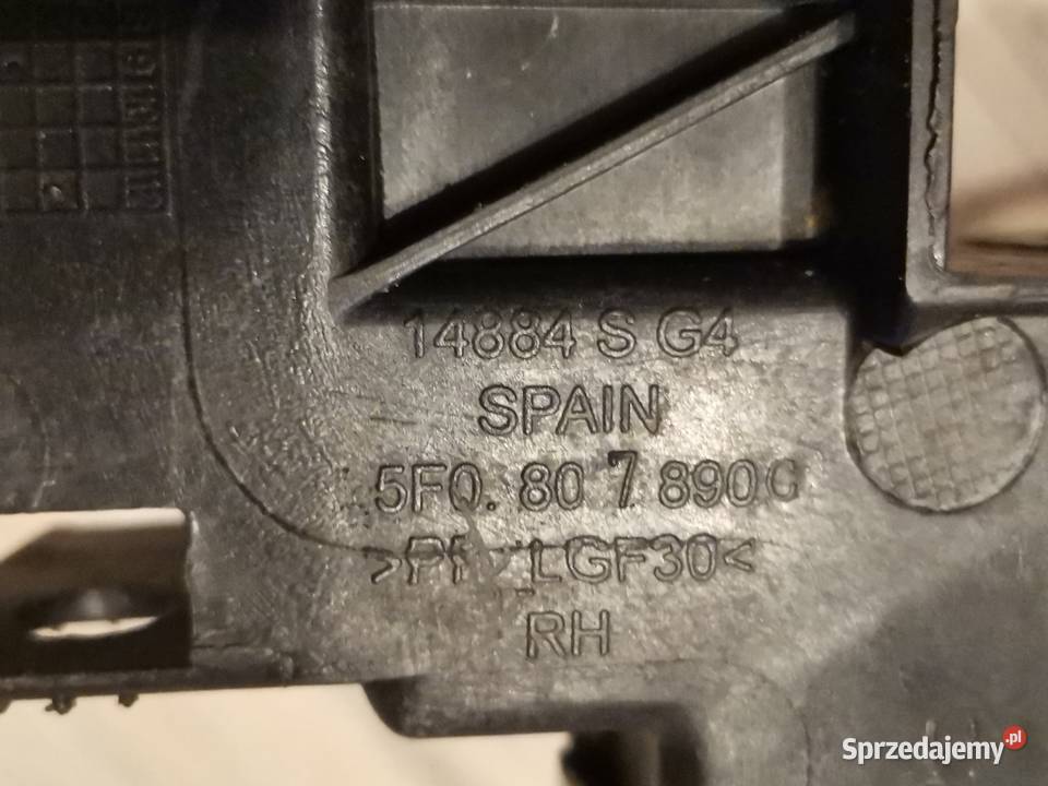 SEAT LEON III PRAWY SLIZG MOCOWANIE LAMPY PRZÓD osobowe Międzychód