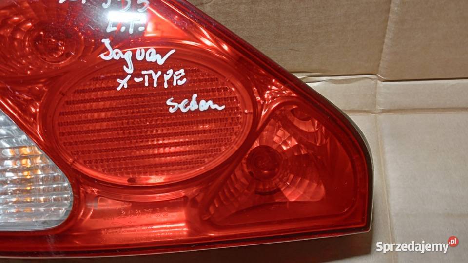 JAGUAR XTYPE SEDAN LAMPA TYŁ LEWY Zbierkowo