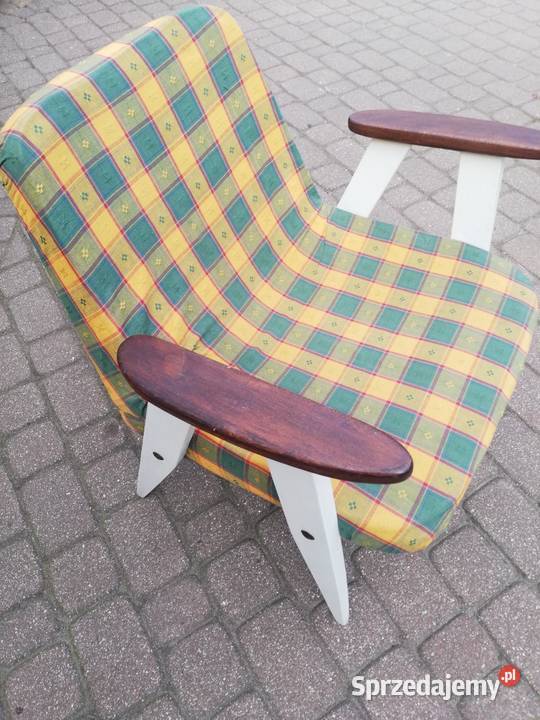 Fotel w stylu PRL