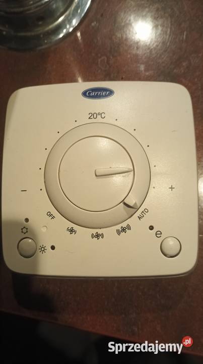 Termostat pokojowy Carrier regulator temperatury Akcesoria grzewcze dolnośląskie Wałbrzych