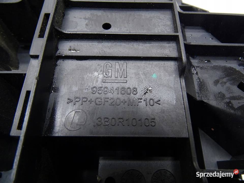 SKRZYNKA BEZPIECZNIKÓW 39068005 OPEL CORSA E 14 sprzedam