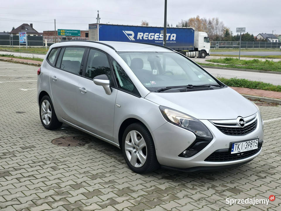 Opel Zafira 14 Benzyna Serwisowany Gwarancja tempomat świętokrzyskie Piekoszów