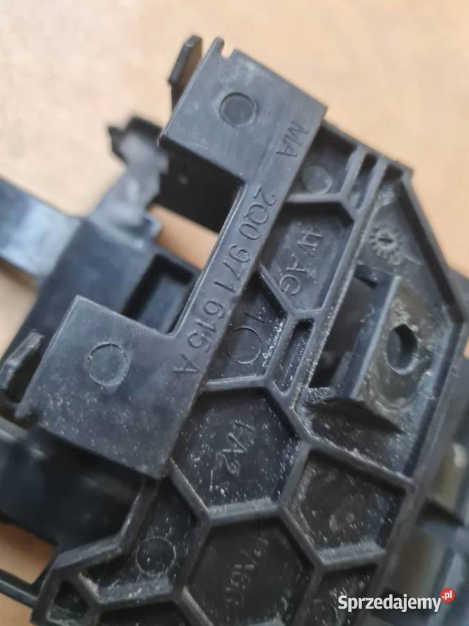 Plastik kabli zaczep vw TCross Śrem sprzedam