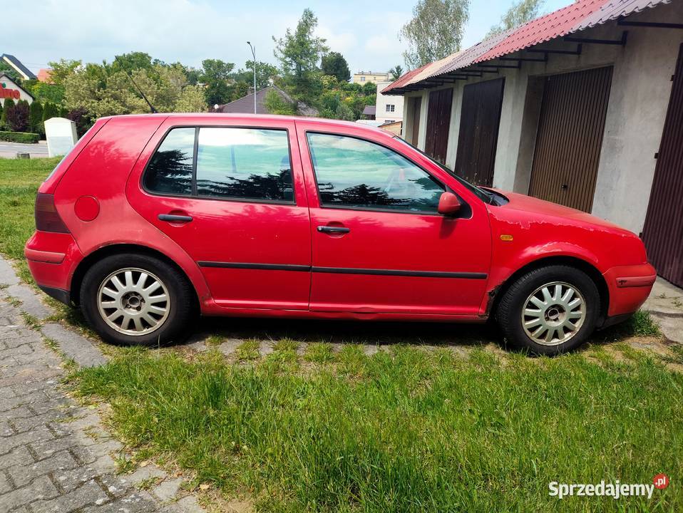 Sprzedam Golf IV 14 16V 75KM Golf Lubniewice