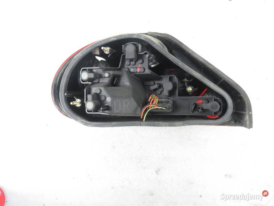 LAMPA PRAWA TYLNA JAGUAR XTYPE I X400