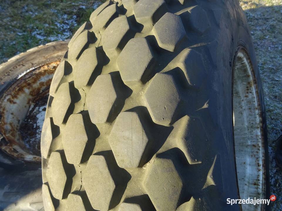 KOŁA SZOSOWE MASSEY FERGUSON 16924 ALLIANCE Wąchock sprzedam