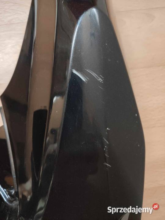 Owiewka prawa bok czasza HONDA CBF 125 WH 081070 Motoryzacja Wyszków sprzedam